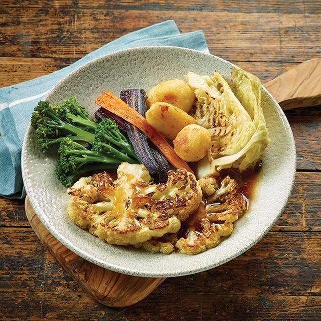 How To Make A Roast Dinner Suitable For Vegans & Vegetarians